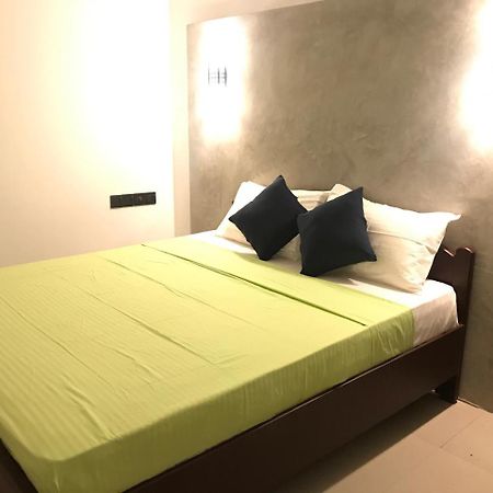 Kingdom Gate Hotel أنرادابورام المظهر الخارجي الصورة